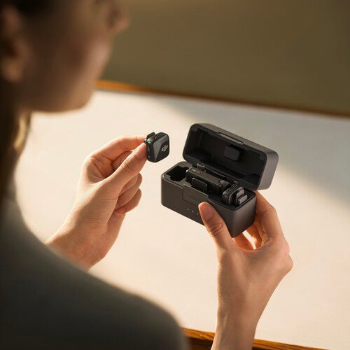 DJI Mic Mini 2 - Person Compact Wireless Microphone System for Camera & Smartphone (2.4 GHz) - Universal AV Solutions